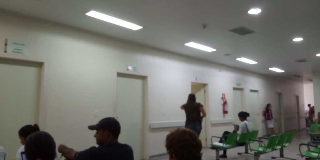 De portas fechadas: servidores perdem as chaves da Maternidade e pacientes aguardam para ser atendidos