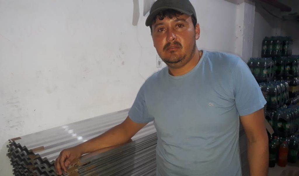 Comerciante esclarece venda de alumínio barato após temporal: “Eu fiz para ajudar”