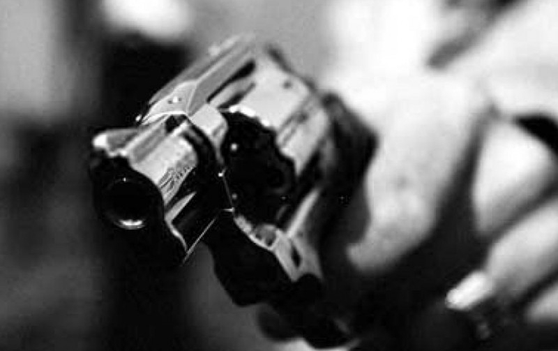 Assaltantes invadem escola na capital, levam celulares, moto e R$ 4 mil em dinheiro