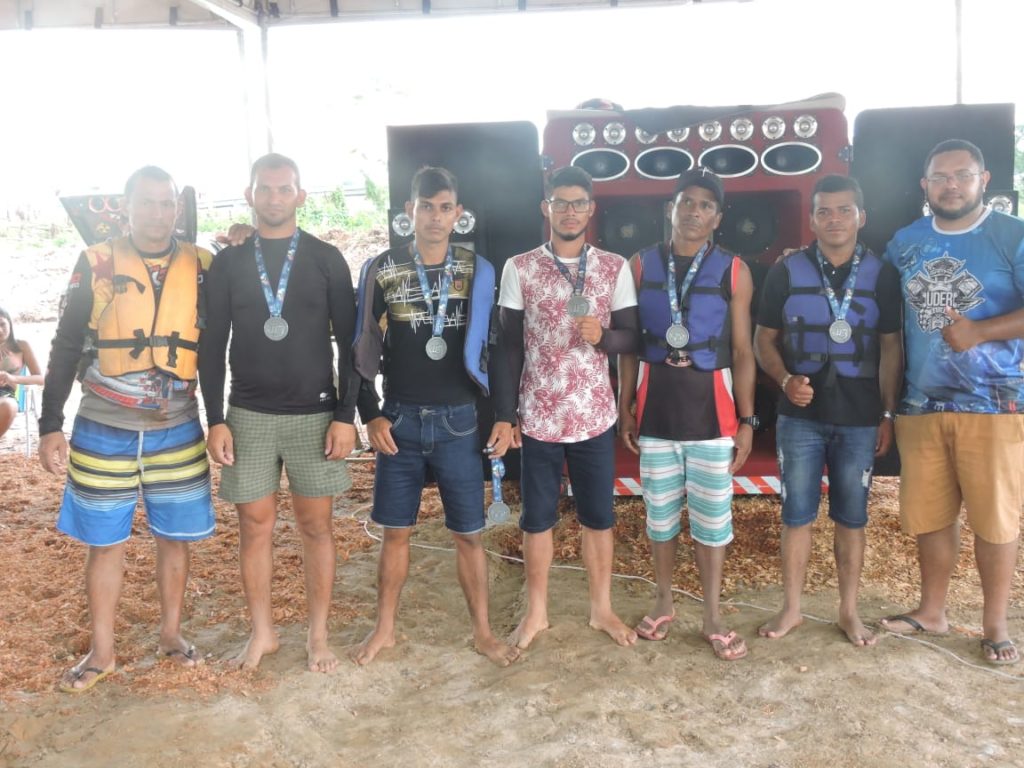 4° Festival da Bajola movimentou o domingo em Cruzeiro do Sul