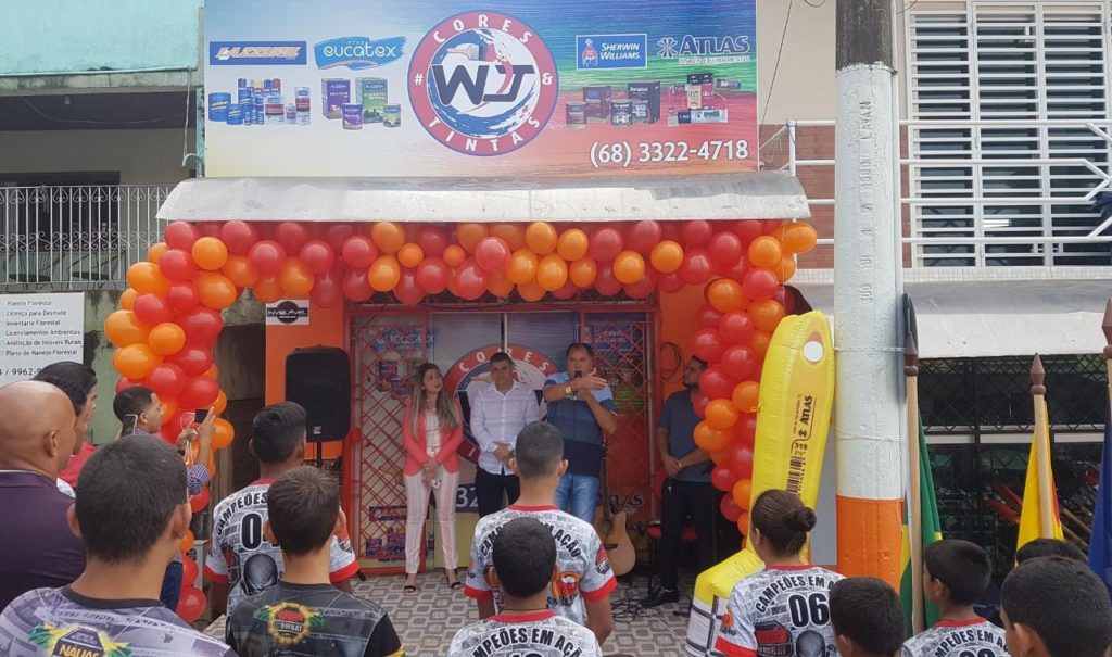 WJ tintas inaugurou nesta quinta-feira, 10, em Cruzeiro do Sul