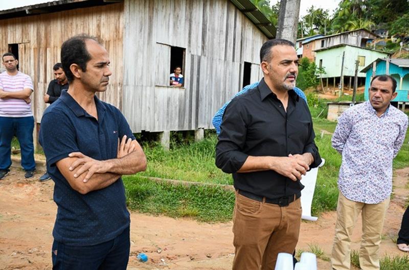 Ilderlei assina ordem de serviço para obras de infraestrutura na Floresta e no Formoso