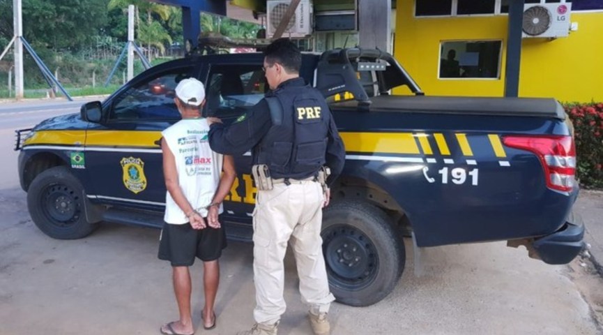 Idoso é preso ao sair de motel com menina de 11 anos