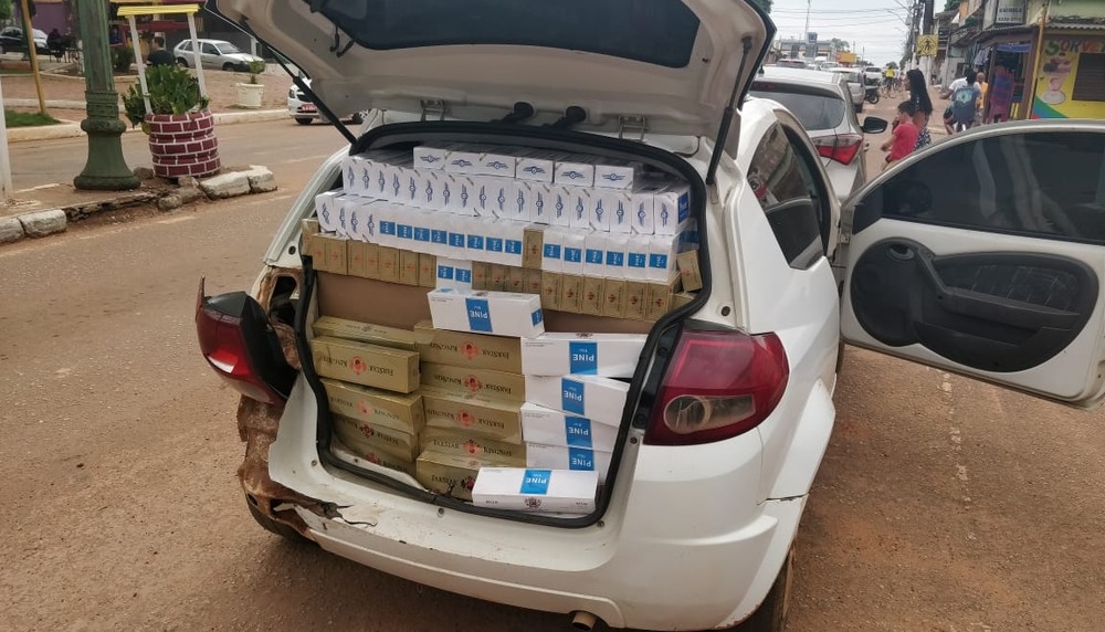 Homem é preso com 1,3 mil maços de cigarros contrabandeados no interior do Acre