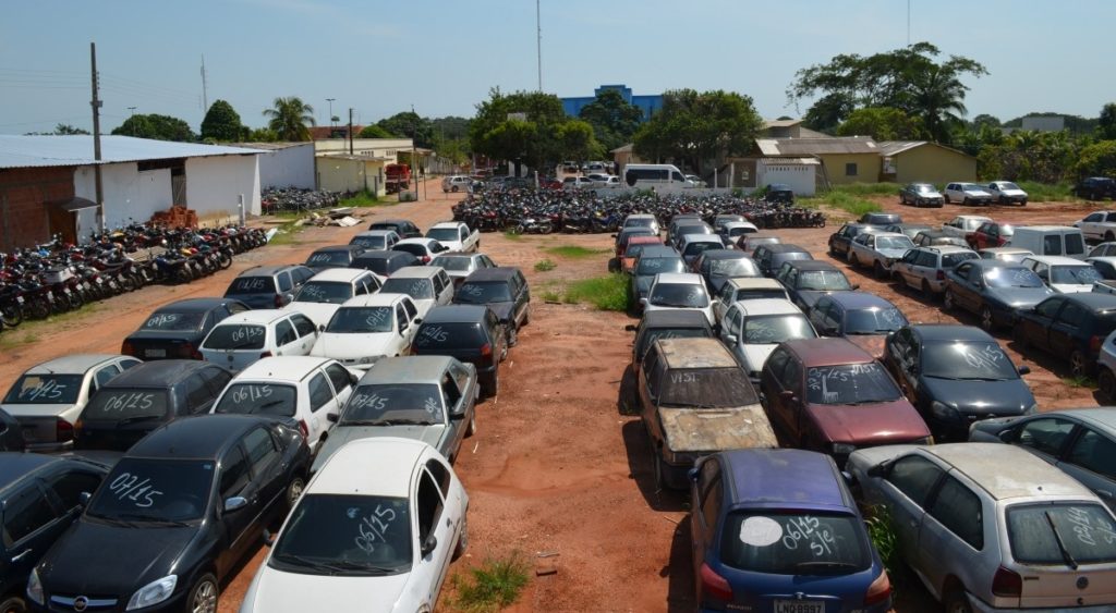 Em Mâncio Lima, estelionatário tenta aplicar golpe da venda de carros do Detran