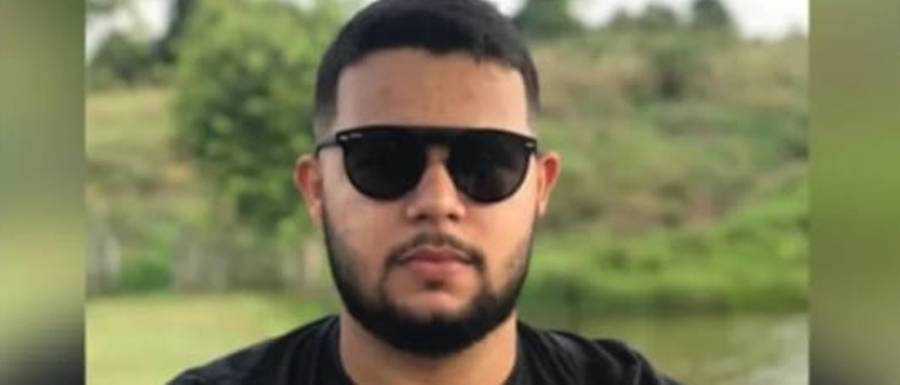 Jovem baleado nas costas aguarda cirurgia há 2 dias no pronto-socorro da Capital