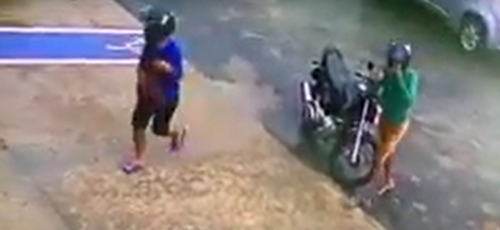 Fechadura eletrônica frusta assalto no Centro de Cruzeiro do Sul; assista