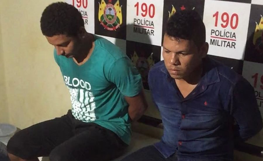 Dupla é presa após assaltar e agredir idosa de 62 anos com socos e chutes, na Capital