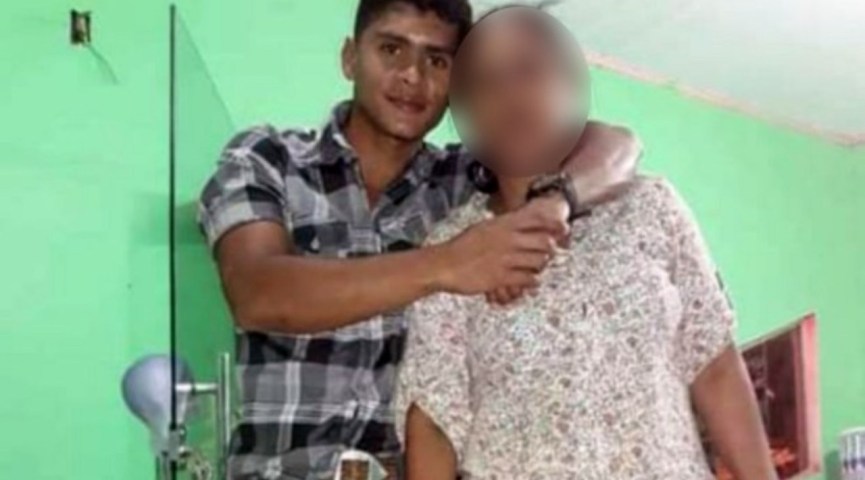 No interior, homem é morto com facada no coração durante bebedeira com amigo