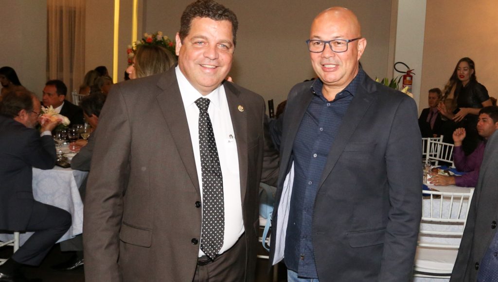Major Rocha prestigia posse da nova diretoria da Federação das Indústrias