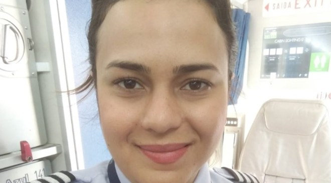 Conheça a história da primeira piloto mulher acreana; “Nunca deixe de lado um sonho”