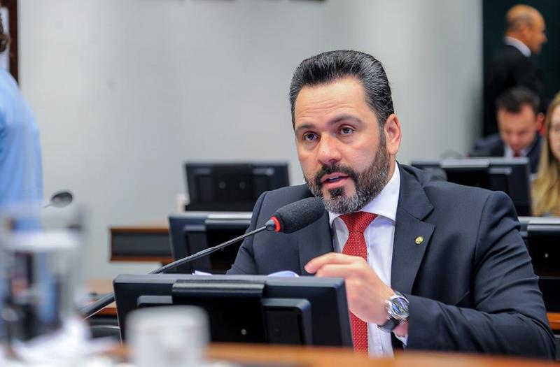 PF diz que DEM liderou esquema com maior candidata laranja do país para beneficiar Alan Rick