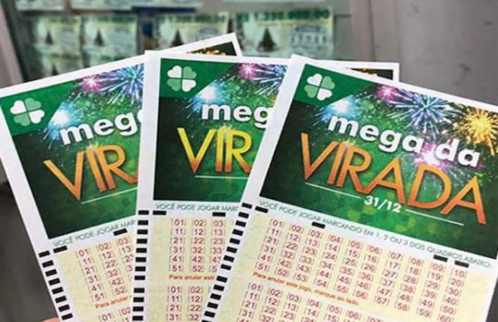 Mega Sena de R$ 300 milhões pode render mais de R$ 780 mil ao mês na poupança