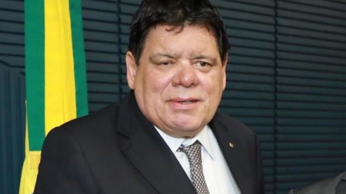 Flaviano gasta quase R$ 2,2 milhões somente em 2019 para manter mandato em Brasília