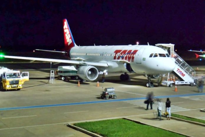 LATAM é condenada por impedir idosa de viajar para fazer tratamento fora do Acre