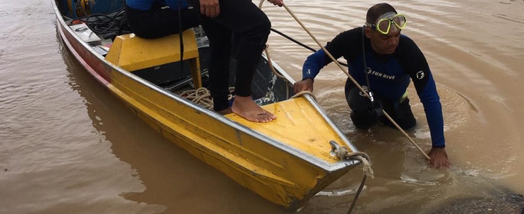 URGENTE: Corpo é encontrado no Rio Juruá; procedimento de identificação é realizado