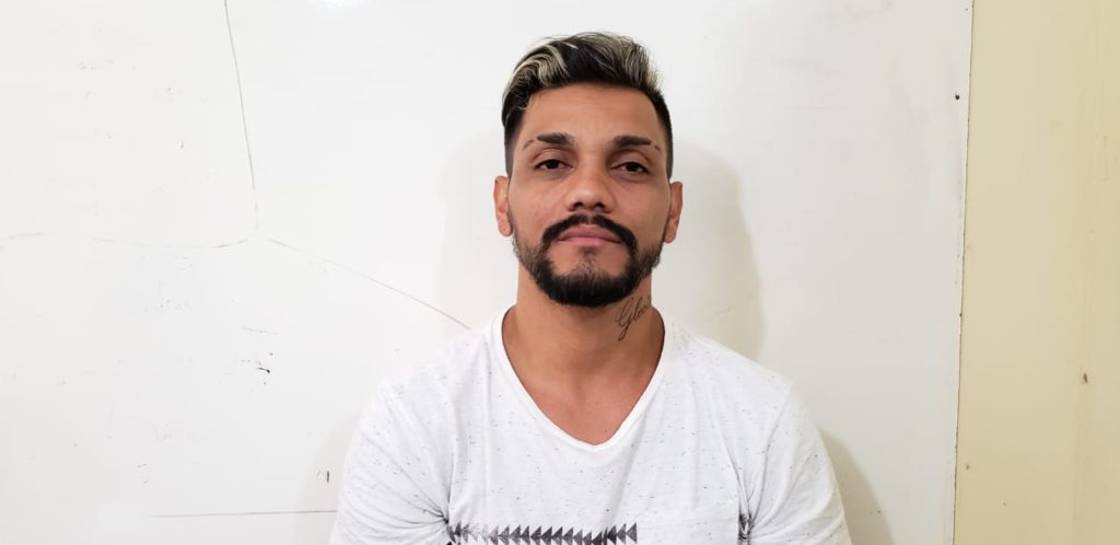 Homem é preso acusado de integrar quadrilha que usa site de vendas para aplicar golpes