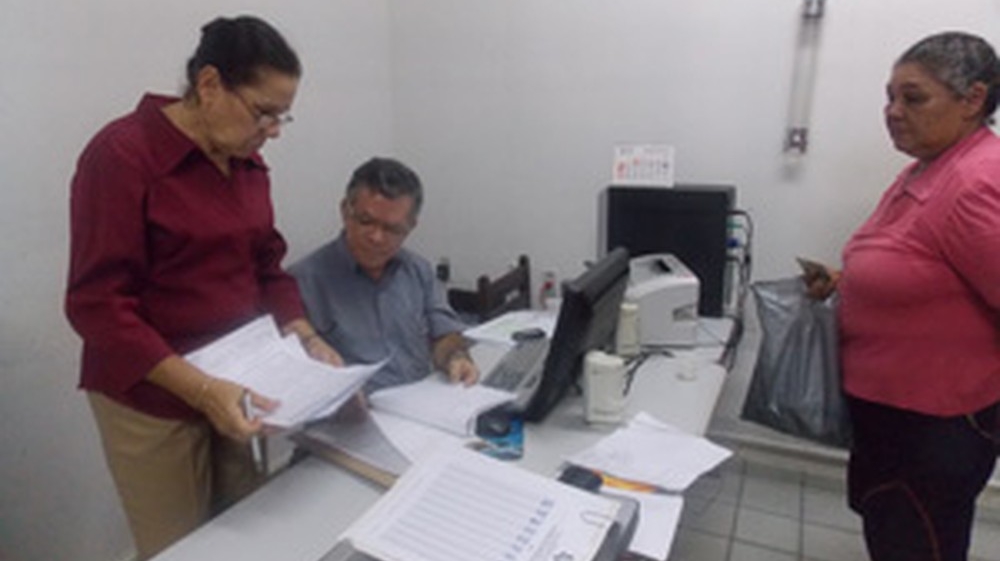 Cerca de 400 servidores públicos do AC devem ter contas bloqueadas, diz diretor