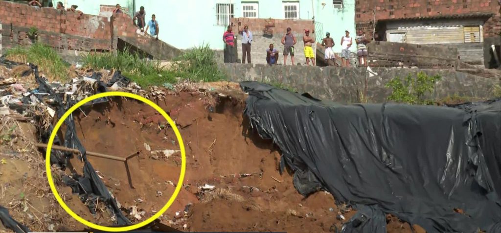 Deslizamento de barreira deixa cinco mortos, três feridos e dois desaparecidos no Recife