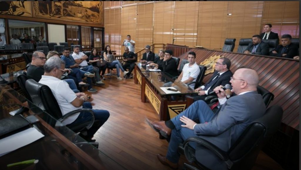 Instituto de Saúde do Acre não deve regularizar situação dos servidores do Pró-Saúde