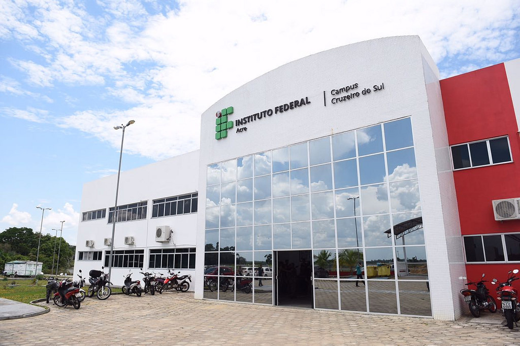 Inscrições para cursos do Ifac terminam hoje