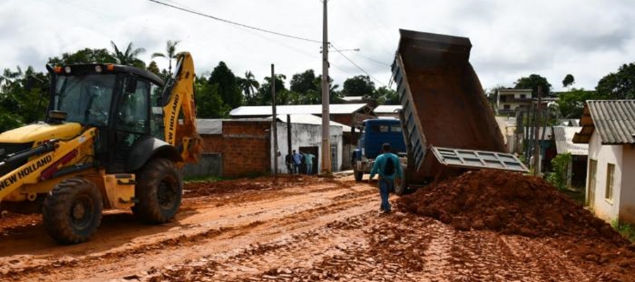 Prefeitura de Cruzeiro do Sul realiza pavimentação na Avenida São Paulo