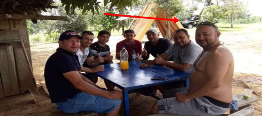 Viatura da Polícia Civil de Porto Walter é usada para encontro político em sítio de secretário