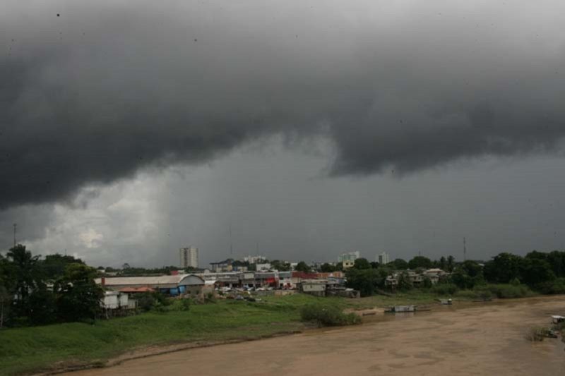 Domingo será de tempo instável com chuvas no decorrer do dia em algumas regiões do Acre
