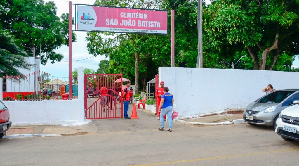 Criminosos invadem cemitério na Capital e deixam prejuízo de R$ 1,5 mil