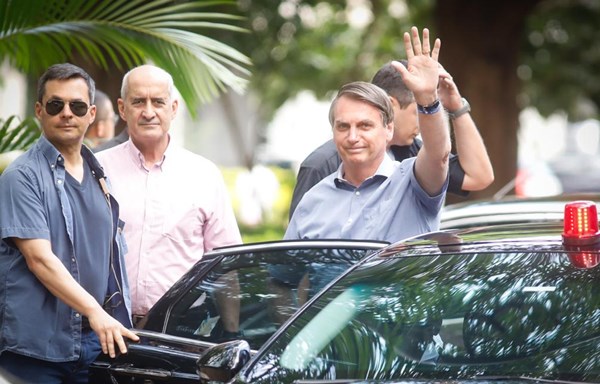 Bolsonaro cria Força Nacional para Amazônia. Mourão coordena