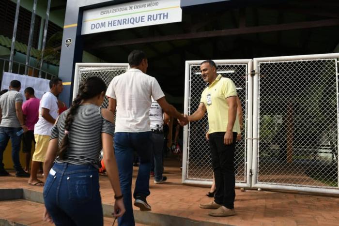 Prefeitura de Cruzeiro do Sul convoca aprovados no concurso para prova de títulos