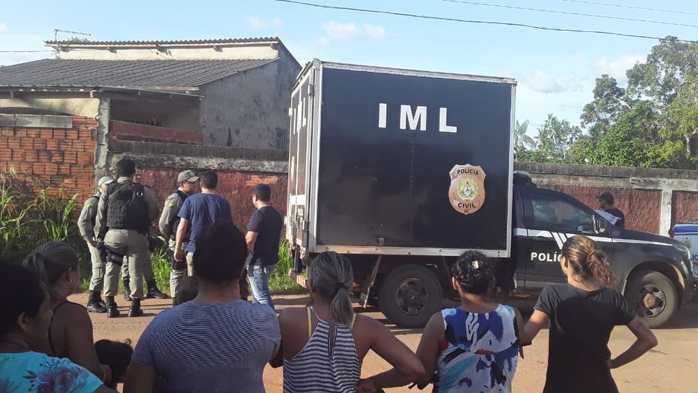 Crianças acham corpo de homem em matagal na capital acreana
