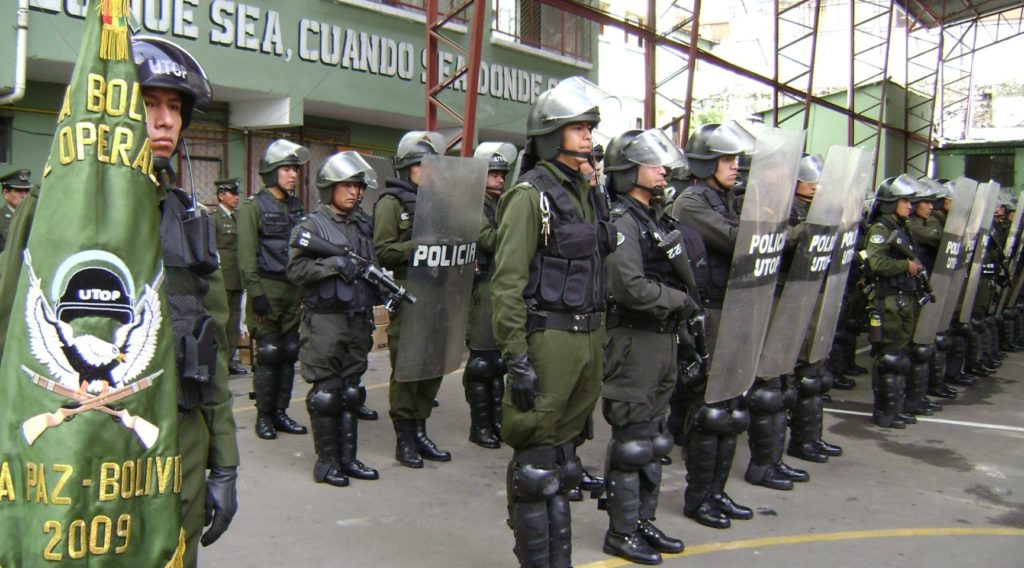 Polícia da Bolívia emite alerta após fugitivos da FOC serem vistos no país