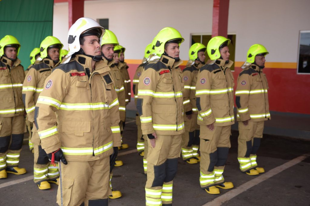 Mais de R$1 milhão é entregue em equipamentos durante troca de comando dos batalhões do Corpo de Bombeiros