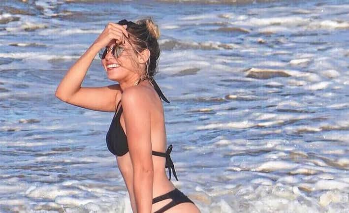 Ufac diz que ex-miss Acre vai ter que comprovar ter deficiência para estudar medicina