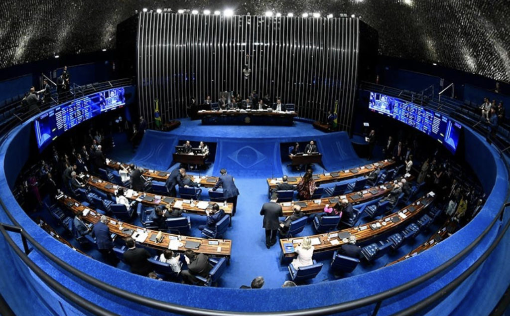 Senado aprova, por unanimidade, renda básica emergencial de R$ 600 para pessoas de baixa renda
