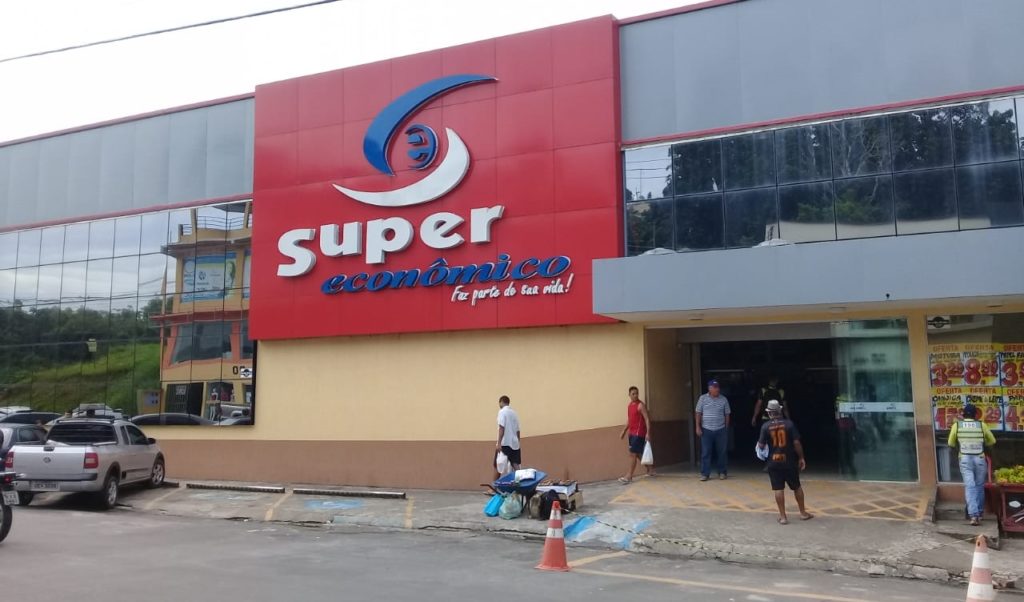 Após vender cartela de ovos á R$ 20,49 supermercado diz ter cometido “equivoco”; veja a nota