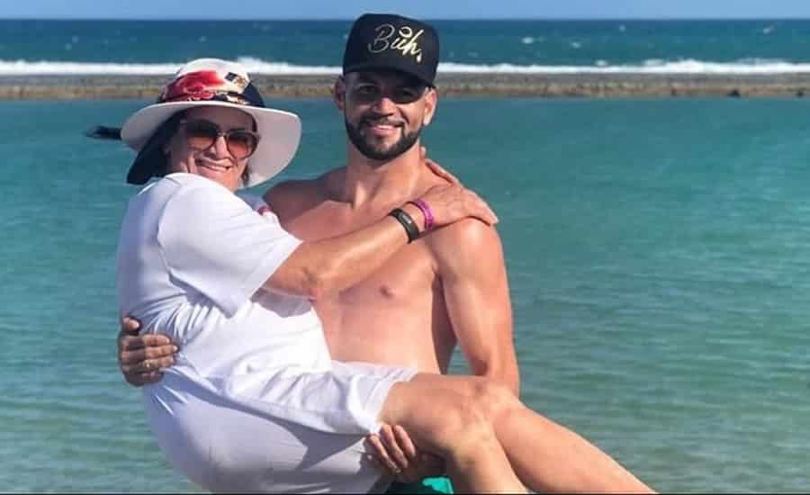 Morre mãe do acreano Weverton, goleiro do Palmeiras