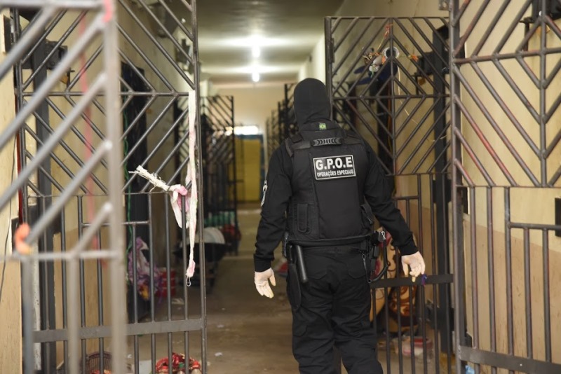 Por falta de pagamento, bloqueadores de celulares são desativados em presídios do AC