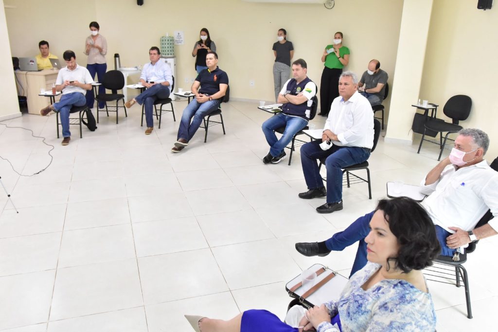 Especialistas apresentam novas recomendações para governo e prefeitura combaterem o coronavírus