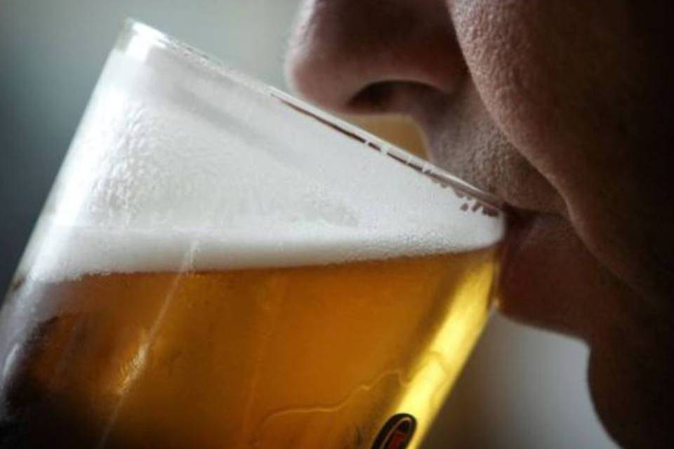 Consumo de bebida alcoólica em isolamento pode piorar sintomas da depressão