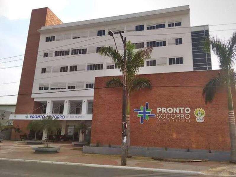 Idosa de 77 anos com coronavírus está em estado grave no PS de Rio Branco