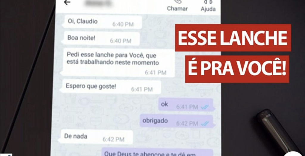 Entregador é surpreendido com lanche surpresa de cliente