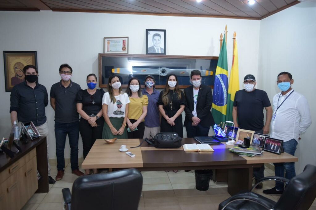 Gladson agradece empenho dos profissionais da Comunicação pública durante cobertura da pandemia do coronavírus