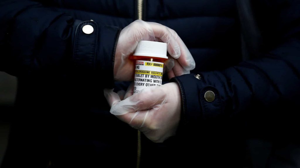 São Paulo: Mulher morre após tomar cloroquina, antibiótico e antiviral