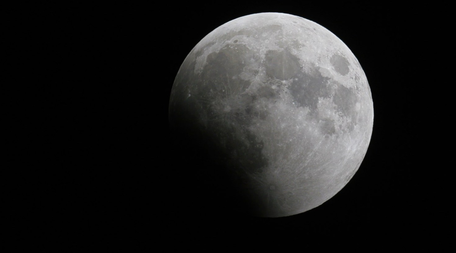 Eclipse lunar penumbral: veja como acompanhar fenômeno nesta sexta ...