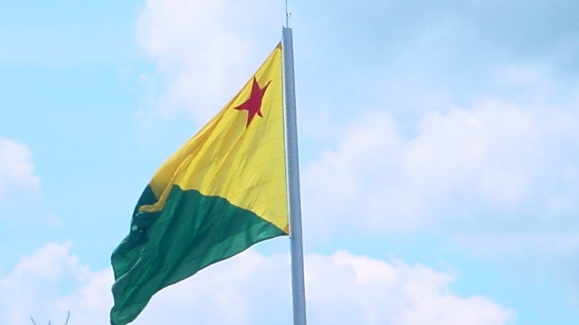 Troca da Bandeira será nesta segunda em comemoração aos 58 anos do Estado do Acre