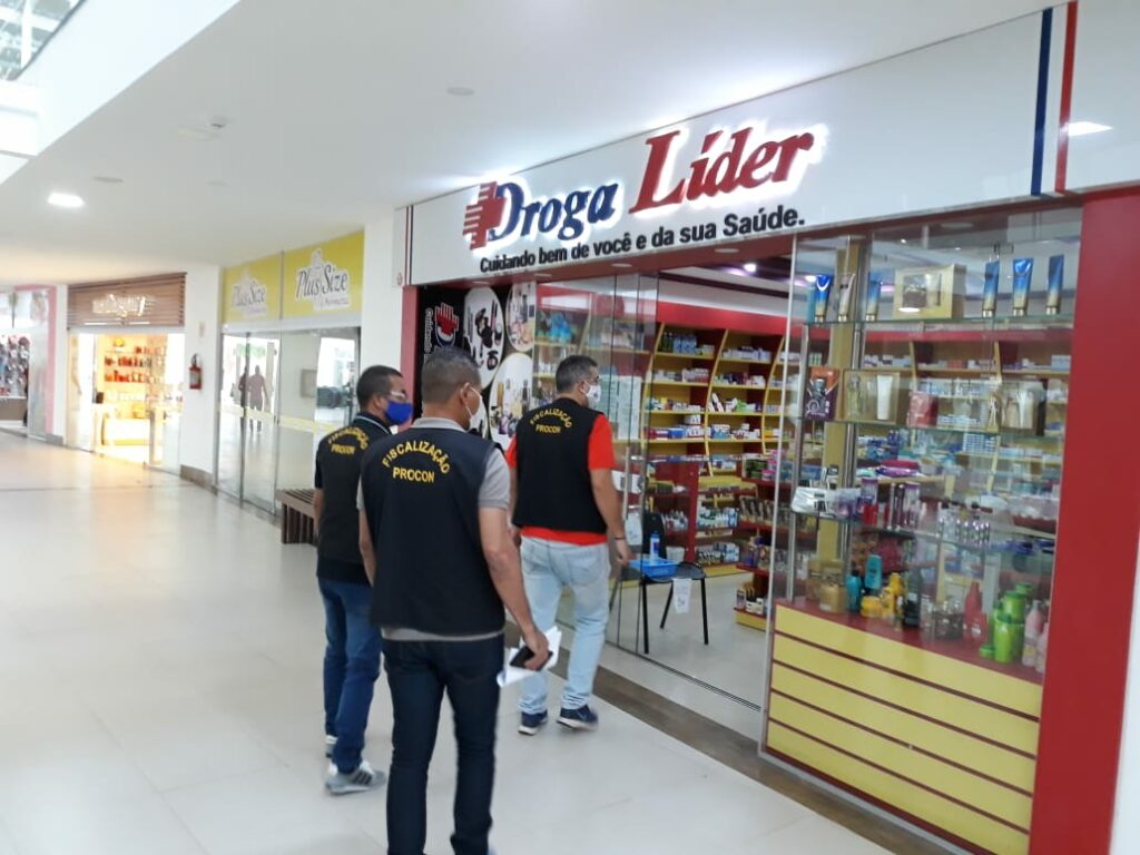 Procon fiscaliza farmácias de Cruzeiro do Sul para conter preços abusivos