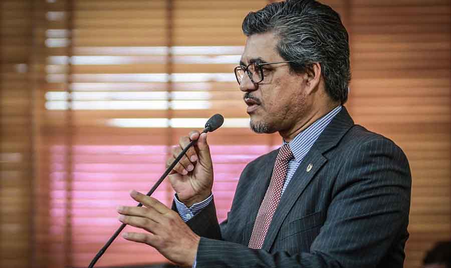 Edvaldo Magalhães destaca atuação do promotor Iverson Bueno e do procurador Sammy Barbosa junto à Gol