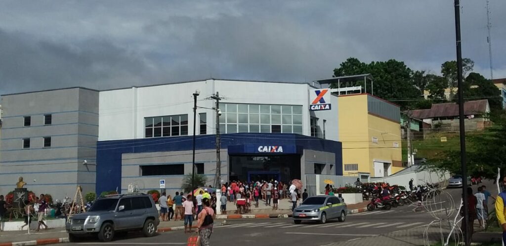 Caixa abre agências neste sábado (12) no Acre